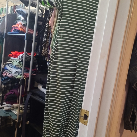 Green striped maxi dress - Picture 5 of 5
